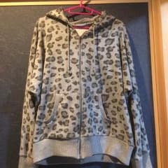 グレー レオパード柄パーカーのサムネイル