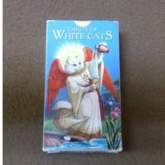 WHITE  CATS  タロットカードのサムネイル