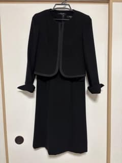 MICHEL KLEIN ブラックフォーマル ワンピーススーツ　礼服のサムネイル