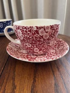 新品♪人気のBURLEIGH RED CALICO ブレック ファーストカップ - メルカリ