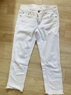 American Eagle Straight Crop ホワイトデニムのサムネイル