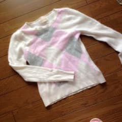 カシミヤセーターのサムネイル