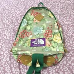 ノースフェイス 花柄 ショルダー スヌーパー様専用のサムネイル