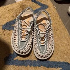 KEEN UNEEK スポーツサンダル23cmのサムネイル