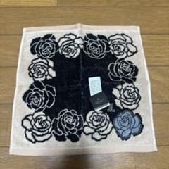 LANVIN COLLECTION バラ柄ハンカチ 新品のサムネイル
