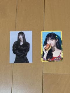 TWICE MOMO トレカ 2枚セット 即日発送‼️のサムネイル