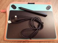 Wacom ワコム ペンタブ CTH-490のサムネイル