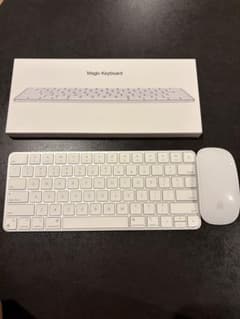 【セット販売】MagicKeyboard (JIS) & MagicMouse2 MagicKeyboard & MagicMouse2 - メルカリ