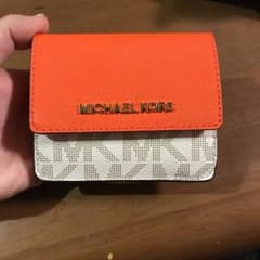 超大幅値下げ！ MICHAEL KORS 小銭入れ！のサムネイル