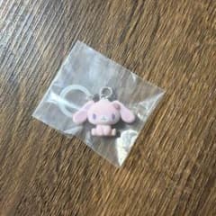 シュガーバニーズ　ふわふわめじるしアクセサリー ストロベリーうさのサムネイル