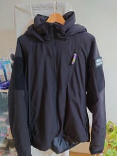 Abu Garcia is-ness CLOUD PADDING JACKET - メルカリ