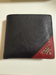 PRADA二つ折り財布 2MO738 サフィアーノ　メンズのサムネイル