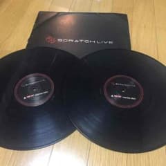 vinyl バイナルのサムネイル