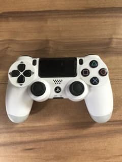 PlayStation®4 コントローラー　 CUH-ZCT2Uのサムネイル
