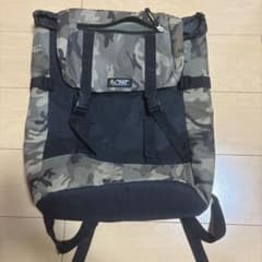 Mountain Range カモフラージュ柄 リュックのサムネイル