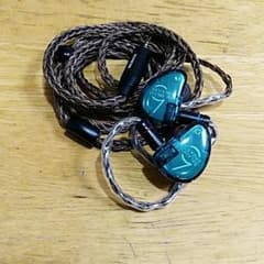KZ AS06 16芯ケーブル 2.5mm バランス接続 Bluetoothのサムネイル