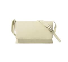 STANDOIL Fluffy Bag · フラップバッグ バニラ