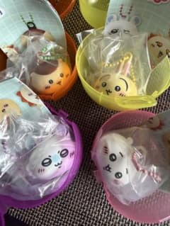 【リップキャップマスコット】 ちいかわ うさぎ モモンガ くりまんじゅうのサムネイル