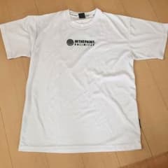 インザペイントのTシャツのサムネイル