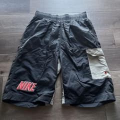 Nike 水着 黒/ベージュ 男の子用のサムネイル