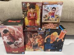 ワンピース フィギュア 未開封5種セット まとめ売り - メルカリ