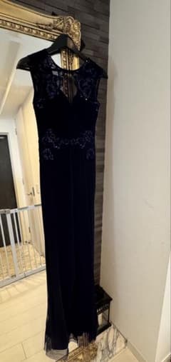 ネイビー 刺繍付き ロングドレスのサムネイル