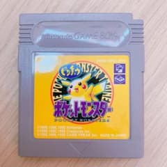 ゲームボーイ　ピカチュウ　ポケモンのサムネイル
