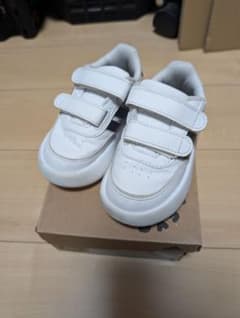 adidas ベビーシューズベルクロのサムネイル