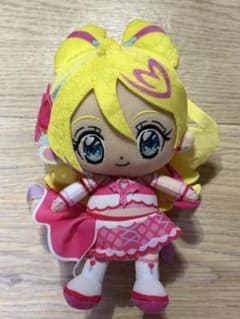 キミとアイドルプリキュア　キュアアイドル キュアフレンズぬいぐるみのサムネイル