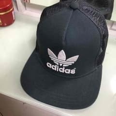 adidas キャップのサムネイル