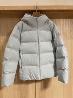 ユニクロ シームレスダウンパーカ ライトグレー XLサイズ タグカット