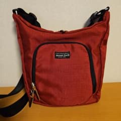 mont-bell ショルダーバッグ レッドのサムネイル