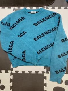 BALENCIAGA ニットセーターのサムネイル