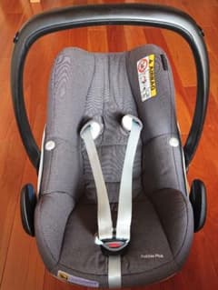 ピーちゃん様専用★美品★お値下げ【4点セット】MAXI-COSI ペブルプラスのサムネイル