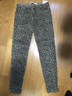 パンツのサムネイル