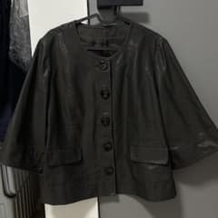 ブラック ノーカラージャケット 七分袖のサムネイル