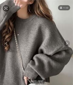 グレー ニットセーター Lサイズのサムネイル