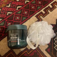 【未使用未開封】THE BODY SHOP ボディクリーム200mlのサムネイル
