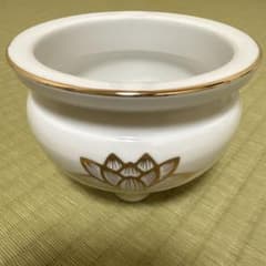 はせがわ 白金蓮の花模様線香立て 3.5寸のサムネイル