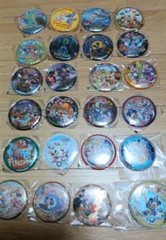 東京ディズニーリゾート 缶バッジ まとめ売りのサムネイル