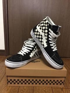 バンズ スニーカー ハイカットのサムネイル