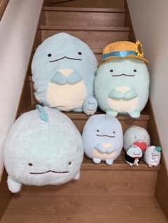 Takao-Kiteretsu様専用。すみっコぐらし、とかげ8点セットのサムネイル