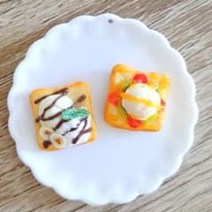 ミニチュアトースト 2個セット フェイクスイーツ - メルカリ