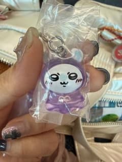 ちいかわ めじるしアクセサリー3 モモンガ ガチャガチャのサムネイル