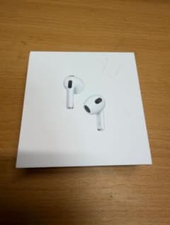 Apple AirPods 本体 充電ケースのみのサムネイル