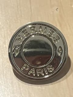 レ*ン様 HERMES PARIS ボタン 3個セットのサムネイル