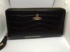 329箱付き Vivienne westwood ヴィヴィアン長財布のサムネイル