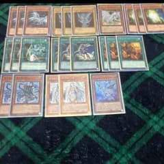 遊戯王 青眼デッキ パーツのサムネイル