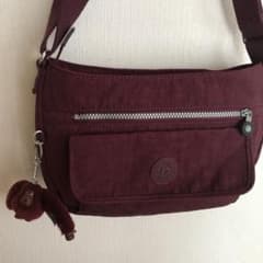 トマト様専用⭐︎KIPLING(ゴリラ付き)ショルダーバッグ⭐︎のサムネイル
