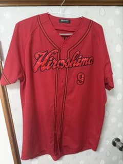 9 秋山翔吾】広島東洋カープ ビジターユニフォーム - メルカリ